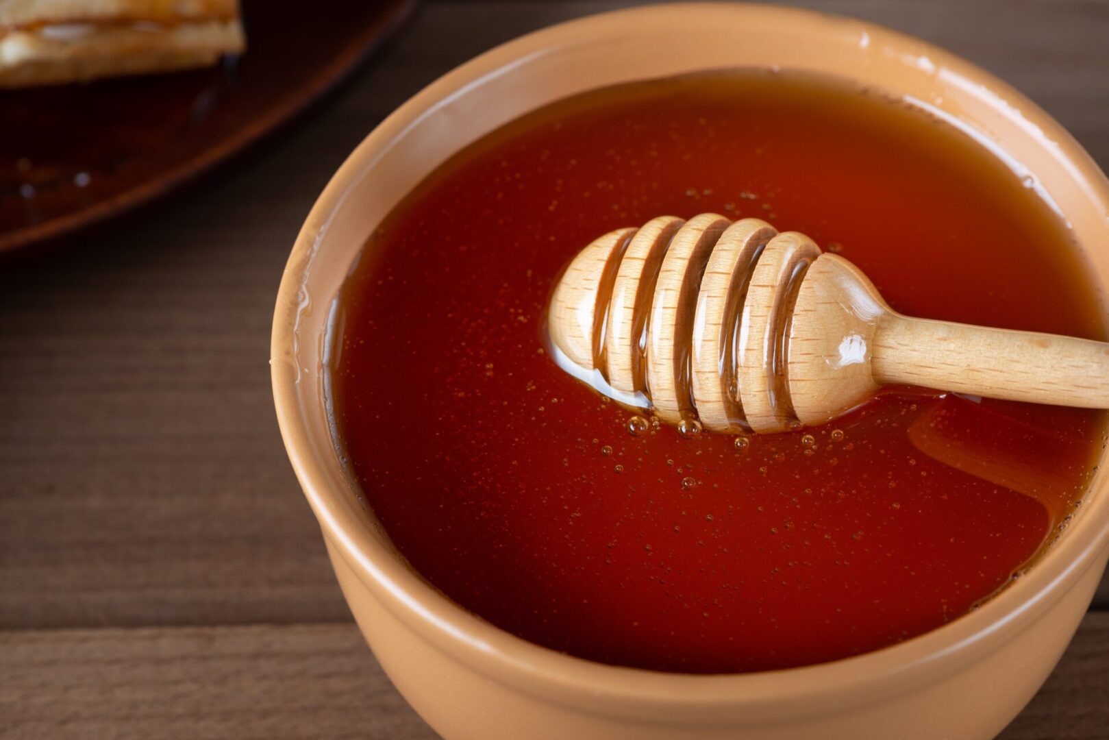 There’s 101 Ways To Use Honey, Here’s The First 10!